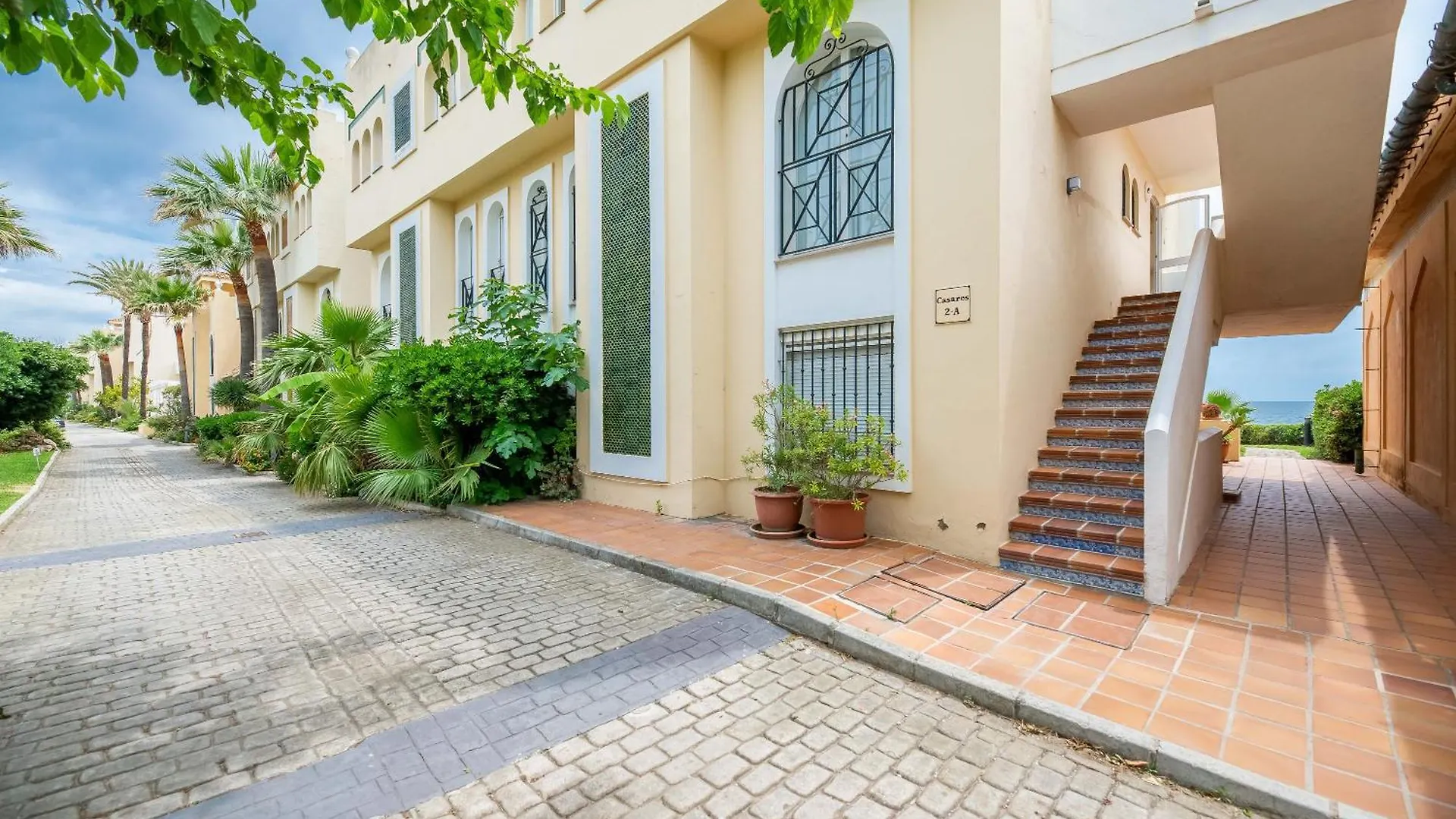 Estepona Beach Apartment
